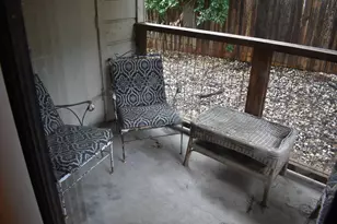421 W San Antonio St, San Marcos, TX 78666 - Photo 16