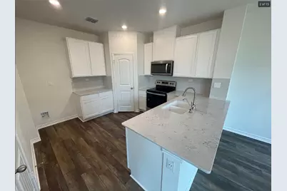 4408 Klein Meadows, New Braunfels, TX 78130 - Photo 2