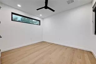 411 W Odell St, Austin, TX 78752 - Photo 22