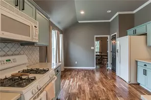 403 Rosedale Blvd, Georgetown, TX 78628 - Photo 10