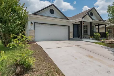 403 Rosedale Boulevard, Georgetown, TX 78628 - Photo 2