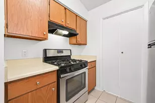 3221 Darnell Dr, Austin, TX 78745 - Photo 6