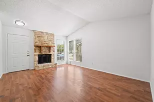 3221 Darnell Dr, Austin, TX 78745 - Photo 12