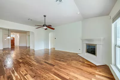 1919 Wildfire, Leander, TX 78641 - Photo 8