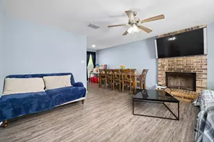 413 Thelma Dr, Austin, TX 78745 - Photo 4