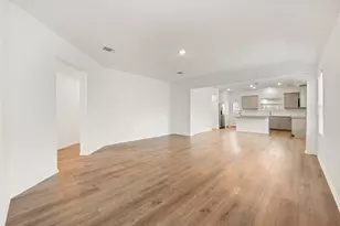 148 Perfect World Loop, Jarrell, TX 76537 - Photo 6