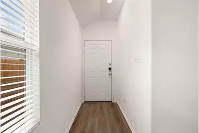 148 Perfect World Loop, Jarrell, TX 76537 - Photo 4