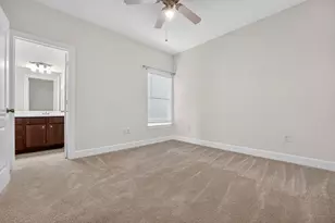 1901 Crossing Pl Pl, Austin, TX 78741 - Photo 6