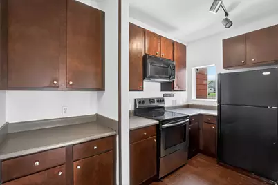 1901 Crossing Pl Place #2201-A, Austin, TX 78741 - Photo 2