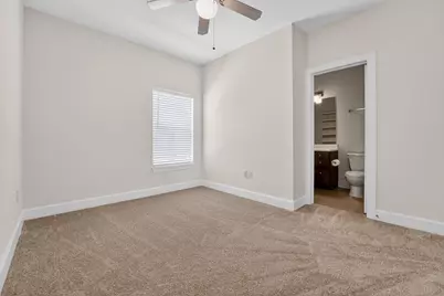 1901 Crossing Pl Place #2201-A, Austin, TX 78741 - Photo 8