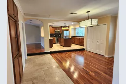 817 Willow Creek Circle, San Marcos, TX 78666 - Photo 2