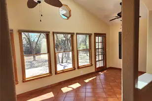 817 Willow Creek Cir, San Marcos, TX 78666 - Photo 10