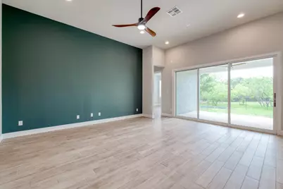 359 Raptor Beak Way, Cedar Creek, TX 78612 - Photo 6