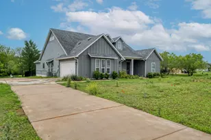 359 Raptor Beak Wy, Cedar Creek, TX 78612 - Photo 6