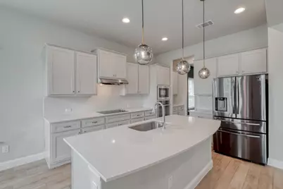 359 Raptor Beak Way, Cedar Creek, TX 78612 - Photo 2