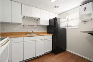 2500 Burleson Rd, Austin, TX 78741 - Photo 10