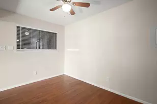 2500 Burleson Rd, Austin, TX 78741 - Photo 12