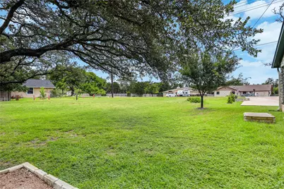 20900 Boggy Ford Road, Lago Vista, TX 78645 - Photo 30