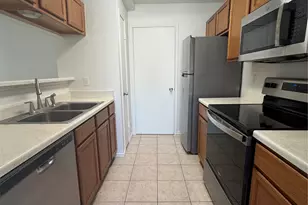5908 Parkwood Dr, Austin, TX 78735 - Photo 8