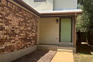 5908 Parkwood Dr, Austin, TX 78735 - Photo 2
