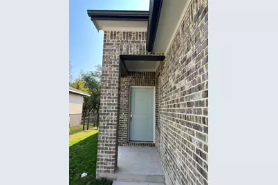 130 Spangle Way, Kyle, TX 78640 - Photo 2