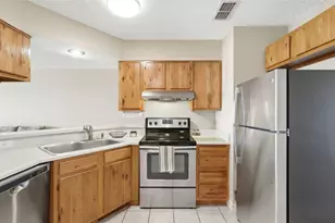 1226 Cougar Dr, Canyon Lake, TX 78133 - Photo 10