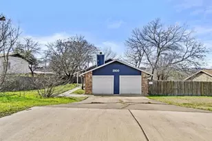2800 Burleson Rd, Austin, TX 78741 - Photo 2