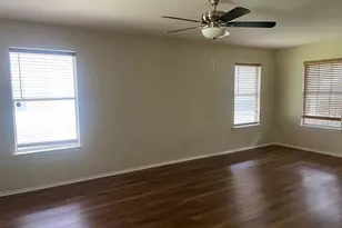 223 Nicole Way, Bastrop, TX 78602 - Photo 4