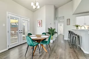 1201 E Logan St, Round Rock, TX 78664 - Photo 14