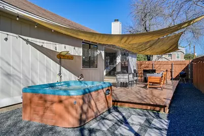 1201 E Logan Street, Round Rock, TX 78664 - Photo 38