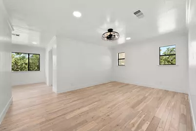 101 Third Sid W, Horseshoe Bay, TX 78657 - Photo 28
