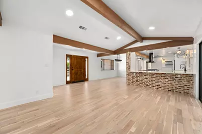 101 Third Sid W, Horseshoe Bay, TX 78657 - Photo 8