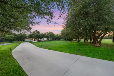 2070 Mayfield Drive, Round Rock, TX 78681 - Photo 38