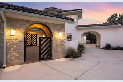 2070 Mayfield Drive, Round Rock, TX 78681 - Photo 4