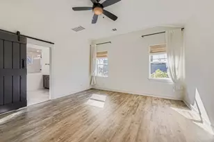 2315 Santa Maria St, Austin, TX 78702 - Photo 10