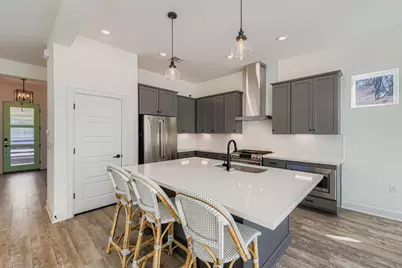 2315 Santa Maria Street, Austin, TX 78702 - Photo 6