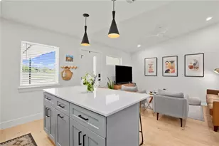 1128 Gardner Rd, Austin, TX 78721 - Photo 6