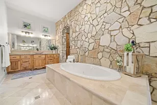 10500 Milky Way, Austin, TX 78730 - Photo 14