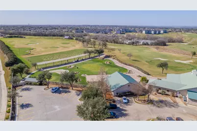 276 Finstown Street, Hutto, TX 78634 - Photo 2