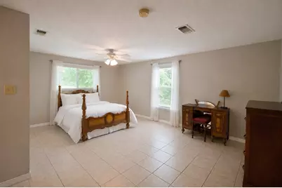 702 E Schubert Street, Fredericksburg, TX 78624 - Photo 18