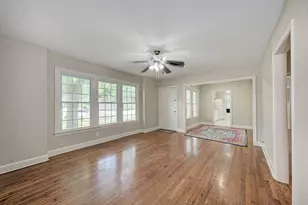 1505 Justin Ln, Austin, TX 78757 - Photo 4