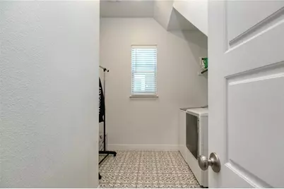 229 Bonnet Boulevard, Georgetown, TX 78628 - Photo 18