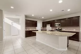 1120 La Conterra Blvd, Georgetown, TX 78626 - Photo 4