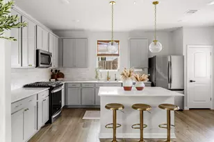 217 McCrae Dr, Liberty Hill, TX 78642 - Photo 4