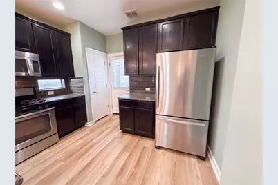 2101 Rivers Edge Way #29, Austin, TX 78741 - Photo 2