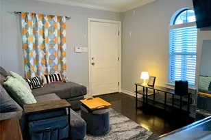 407 E 45th St, Austin, TX 78751 - Photo 2
