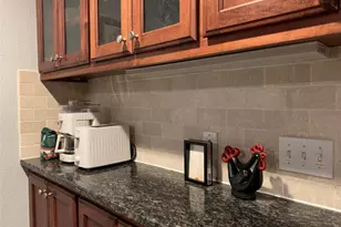 407 E 45th St, Austin, TX 78751 - Photo 8