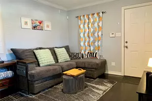 407 E 45th St, Austin, TX 78751 - Photo 4