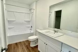 716 Commander Abbott Dr, Jarrell, TX 76537 - Photo 12