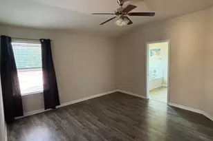 501 San Antonio Riverwalk St, Hutto, TX 78634 - Photo 12